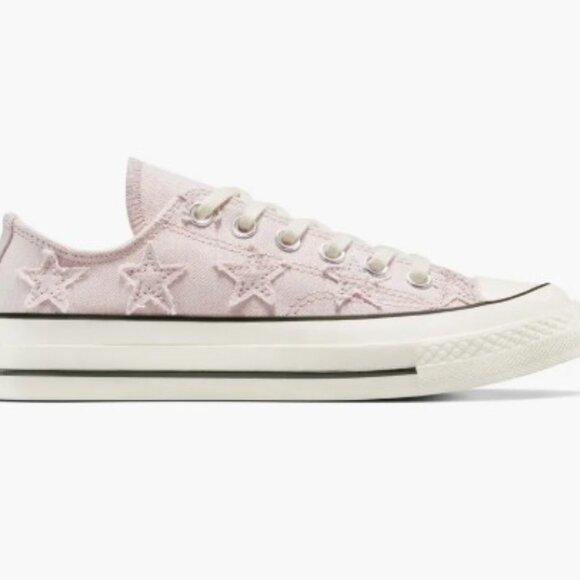 Gender Inclusive Chuck 70 Celestial Low Top Sneaker, Size 5, New in Box - Picture 2 of 5